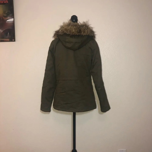 Love tree puffer jacket​​​​​​ - Picture 6 of 16